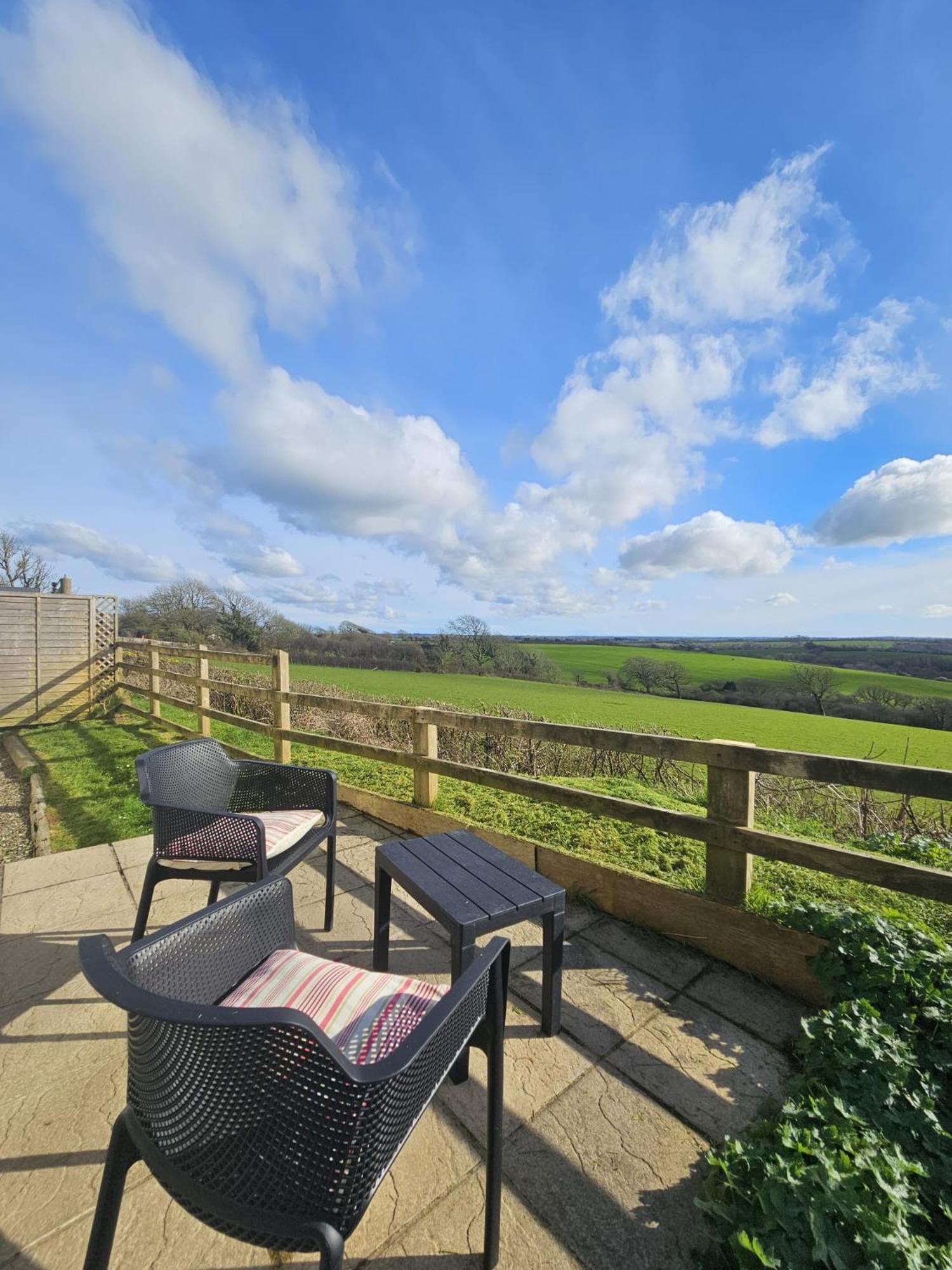 Meadow View Villa Haverfordwest Exteriör bild